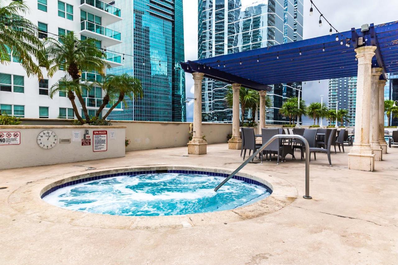 Top Stay Miami Blue Brickell Extérieur photo